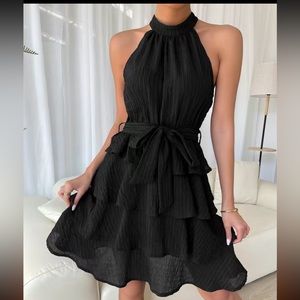 NWOT Women's Dresses Casual Solid Belt Crew Neck
Sleeveless Spring Summer dress